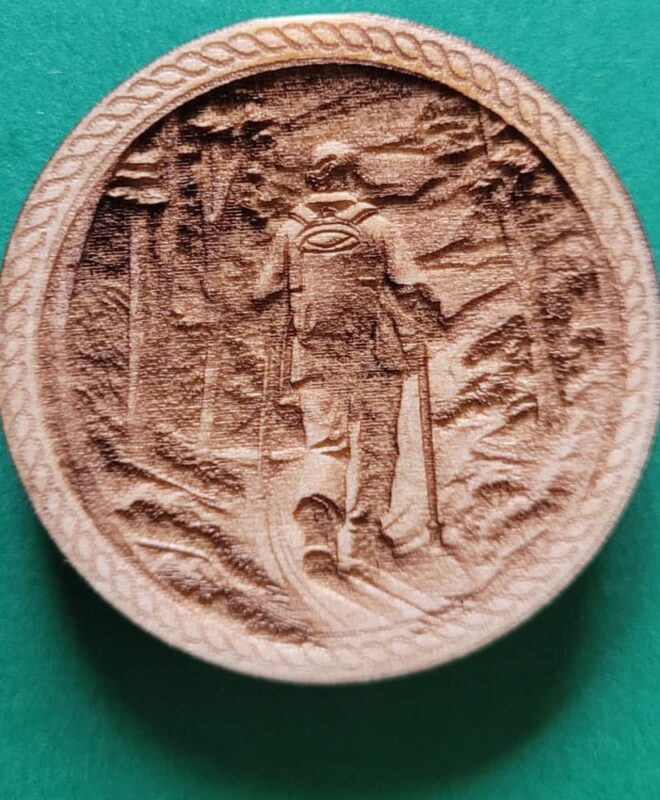 Peregrino en el Bosque – Camino de Santiago